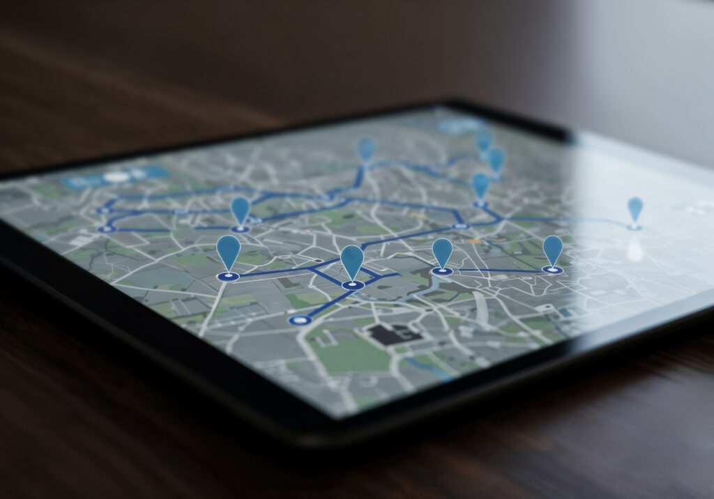mapa-de-la-ruta-en-la-pantalla-de-una-tableta Rutas